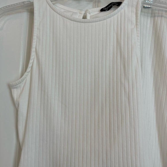 White Ribbed two piece set - Picture 4 of 11